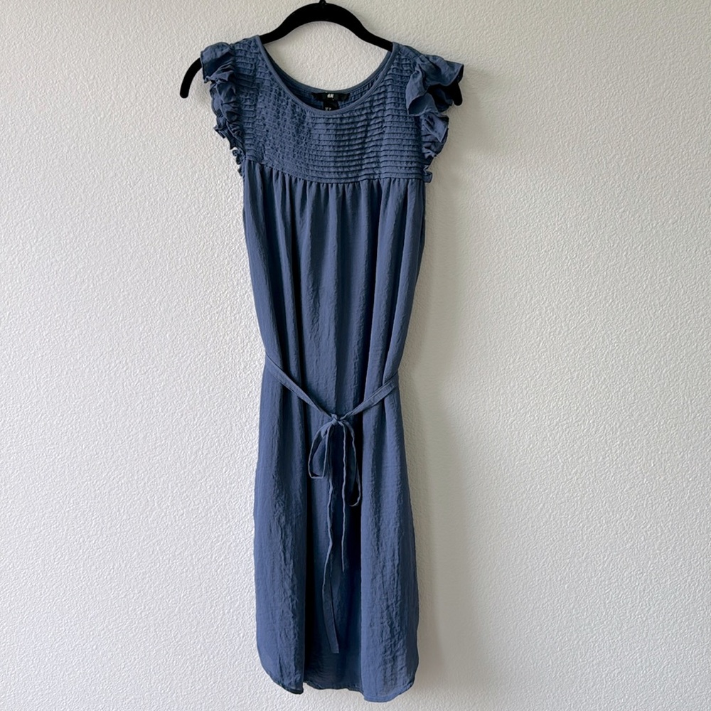 H&M Flutter sleeve Midi Dress Size 6